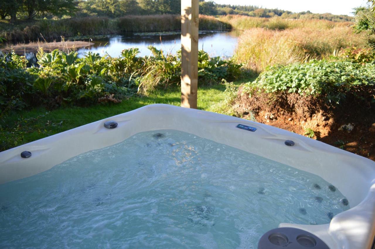 Rose Shepherds Hut Badlesmere Extérieur photo