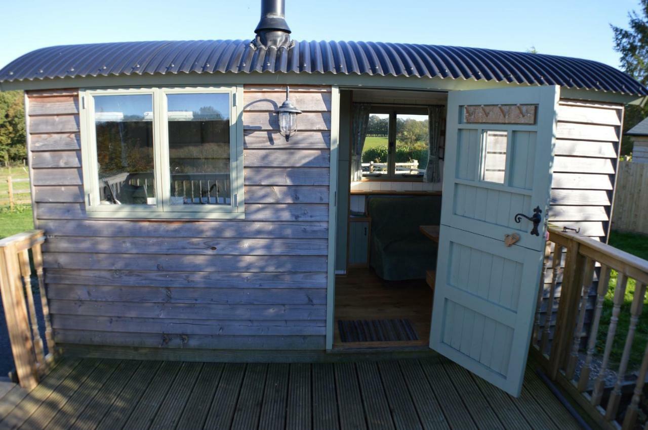 Rose Shepherds Hut Badlesmere Extérieur photo