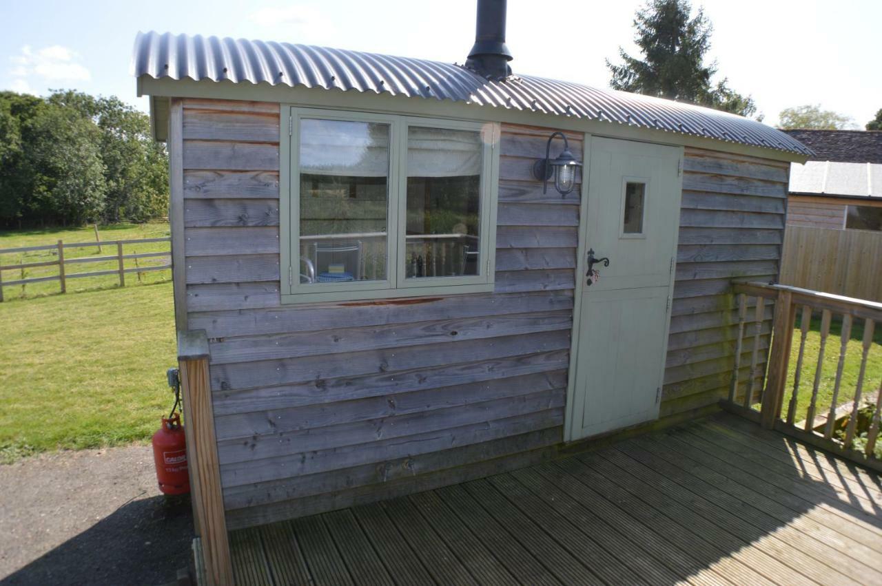 Rose Shepherds Hut Badlesmere Extérieur photo